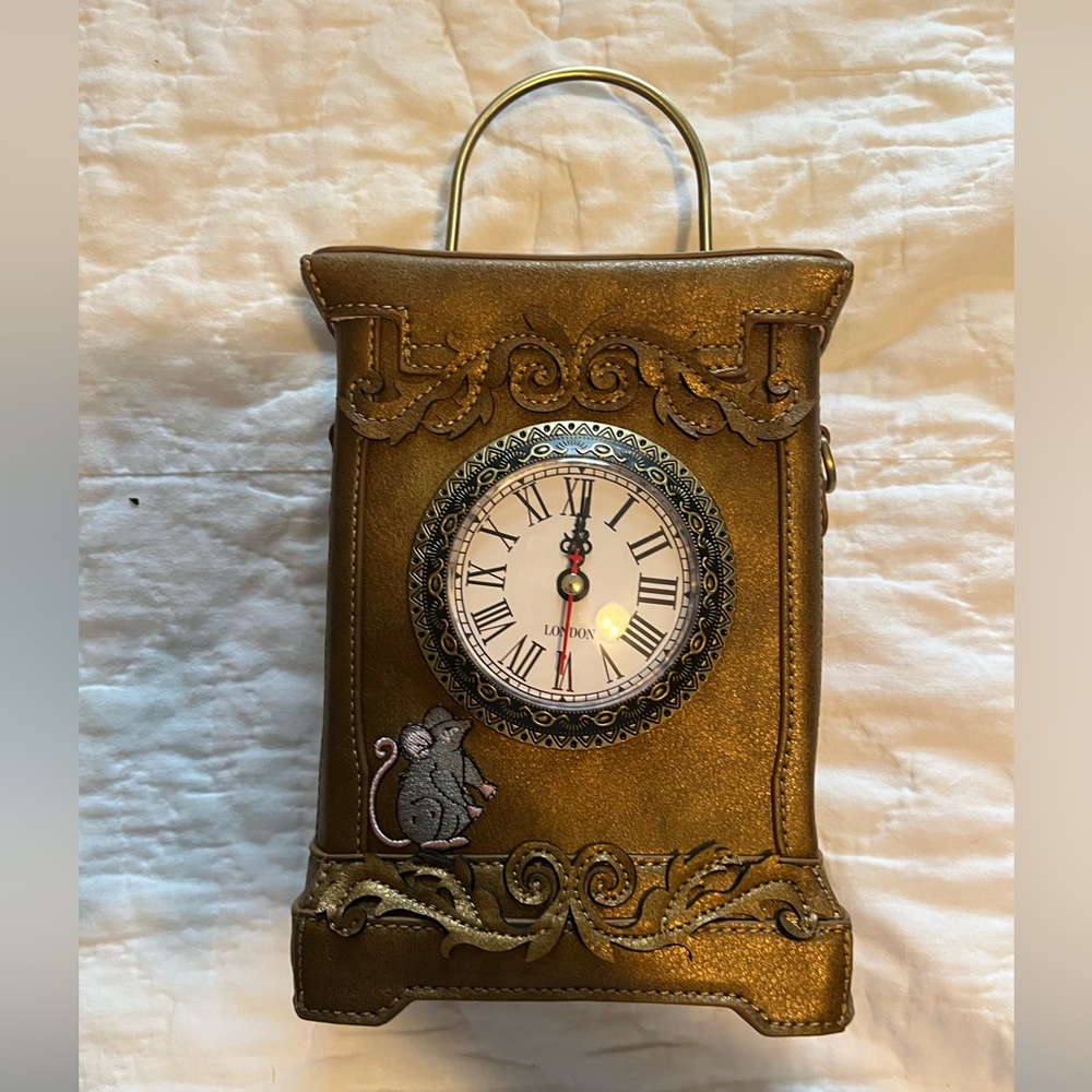 Vendula London clock shop carriage clock bag